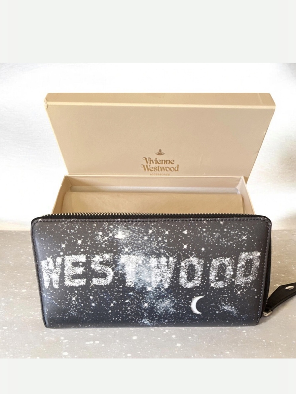 Vivienne Westwood RARE Black Milky Way Zip-Around Wallet NEW IN BOX